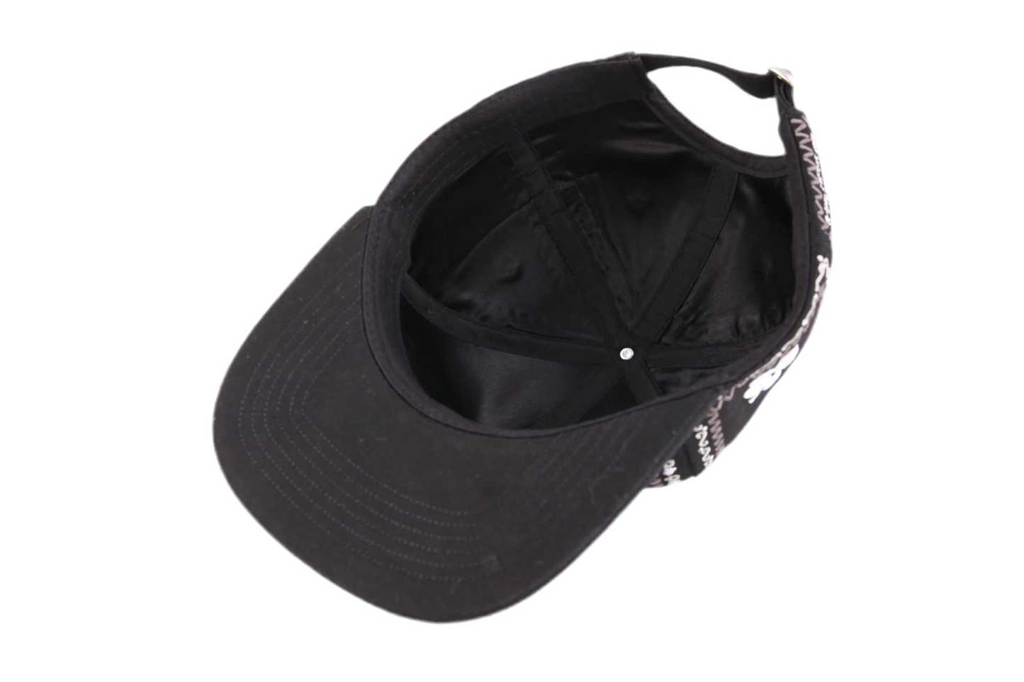 La Casquette à Fleurs Noire