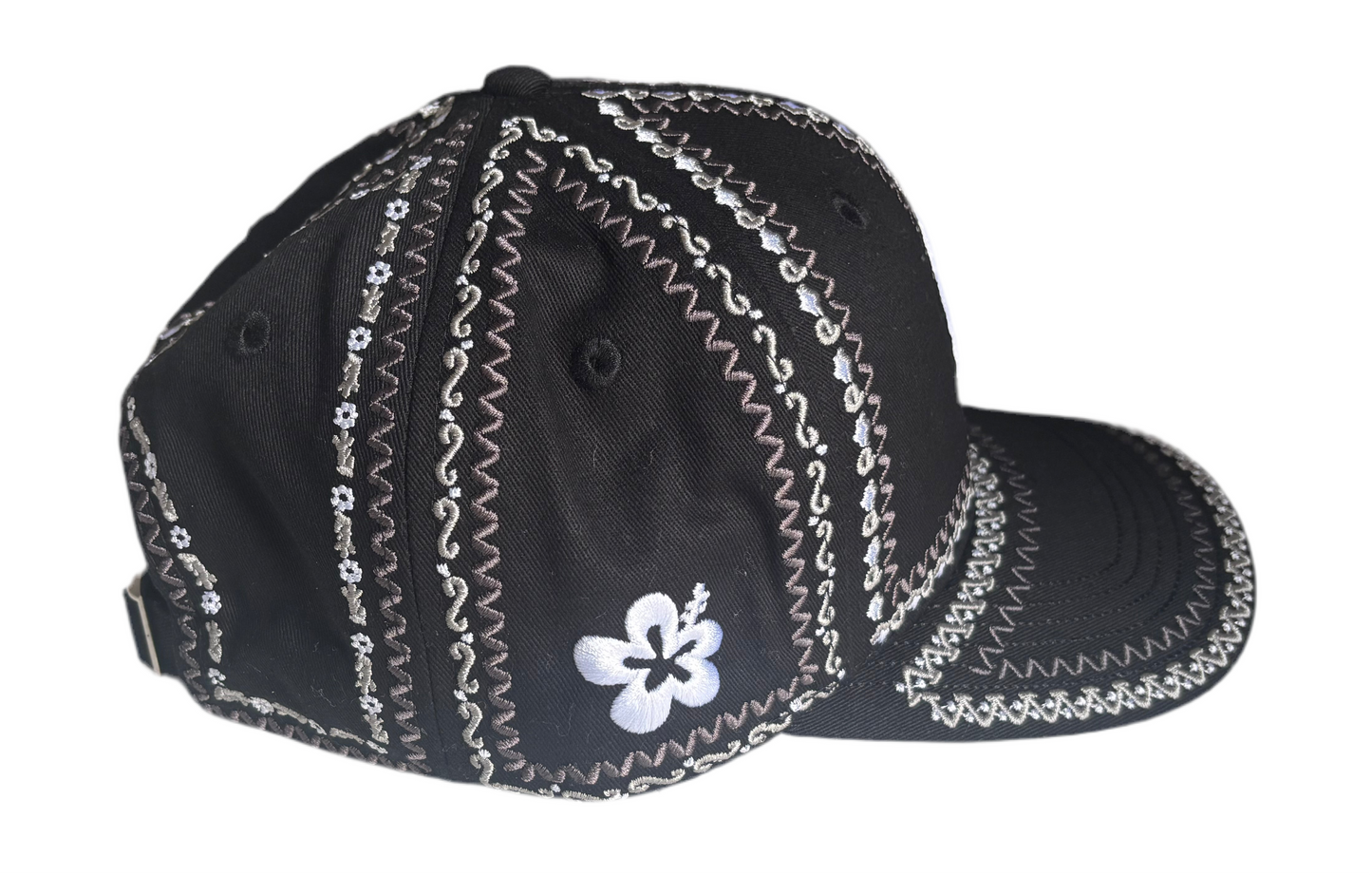 La Casquette à Fleurs Noire
