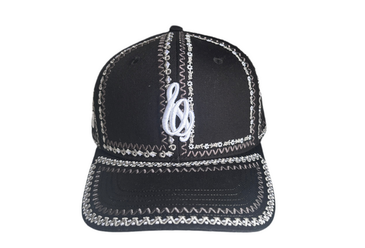 La Casquette à Fleurs Noire